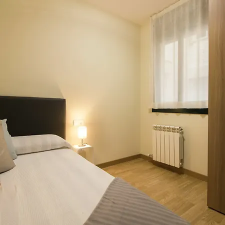 Elcano Apartment